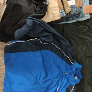 Fila Men's Blue and Navy Windbreaker